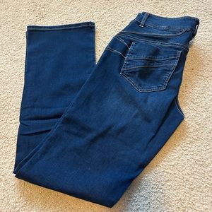 Ladies Denver Hayes Jeans - Size 8X34